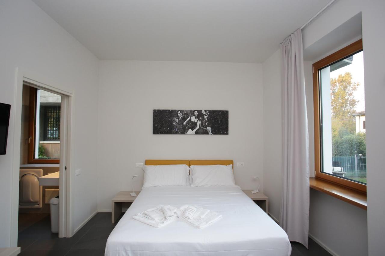 ורונה Stravagante Hostel & Rooms מראה חיצוני תמונה